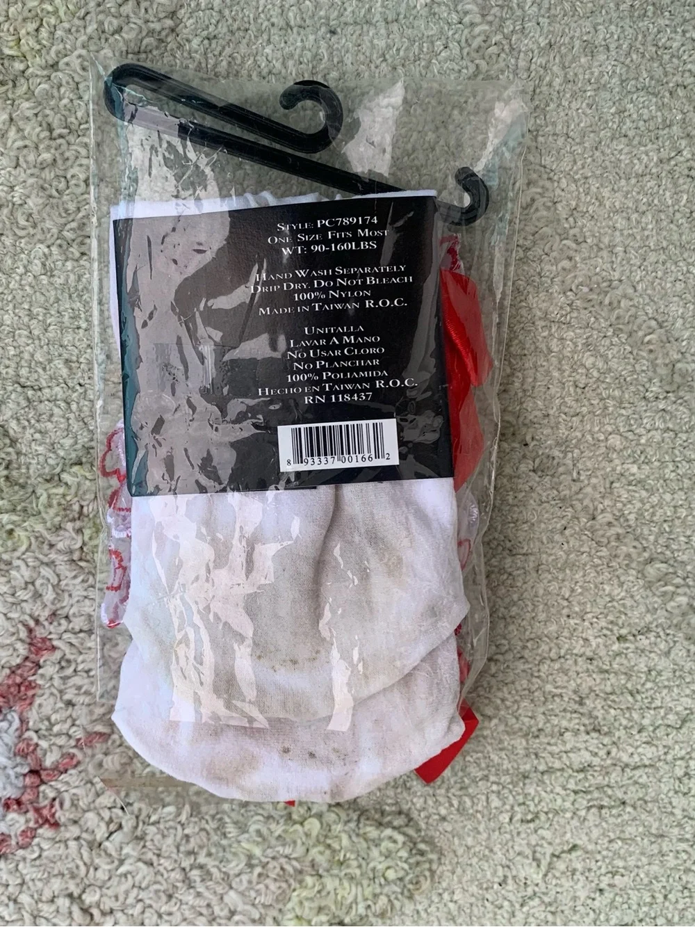 white vintage-style frilly ankle socks one size
